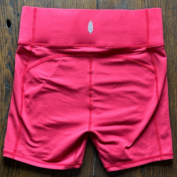 Free People Movement Hang time bike shorts red summer cherry XS running yoga - Picture 5 of 10